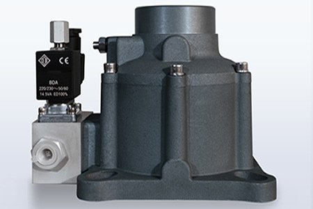 �M(j��n)���y